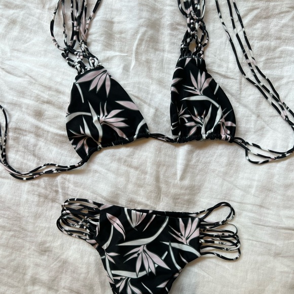 Mikoh Swimwear Set Bikini - Picture 1 of 2